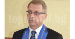И последният човек от екипа на Тодор Танев напусна образователното министерство