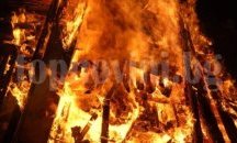 Жена, чистила двор и горила отпадъците, предизвика пожар