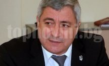 Президентът Росен Плевнелиев връчва орден „Св. св. Кирил и Методий“ на чл.-кор. проф. Христо Белоев