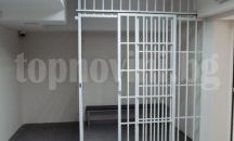 Оставиха за постоянно в ареста обвиняем за отвличане на непълнолетна в Търговище