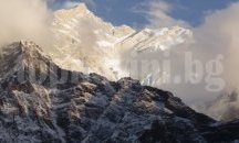 Двама българи тръгнаха да изкачват 8-хилядника Анапурна