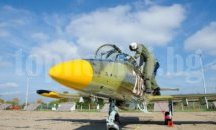 Учебната авиационна група в Долна Митрополия чества 30 години самолет L-39 ZA
