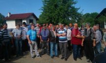 Служители на Агенцията за борба с градушките на протест срещу ниски заплати и съкращения