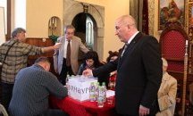 Арменците във Варна преизбраха Масис Багдатян за председател на църковното си настоятелство