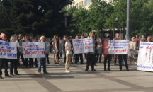 Протестиращи в Бургас: Да спрем унищожението на българската култура!