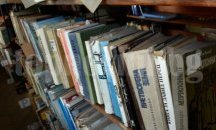 Кампания набира книги за библиотеките по селата в област Добрич