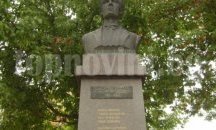 Шумен почита героите на Априлската епопея