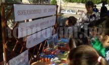 В НУ "Христо Ботев" организираха Библиотека на открито