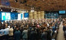 Доган „вдигна на крака“ конференцията на ДПС, Пеевски го няма