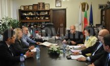 Министър Танева откри два обекта по Програмата за развитие на селските райони в Община Русе