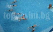Стартира общинската програма за начално обучение по плуване за деца