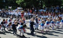 Децата от ЦДГ "Здравец" влязоха във "Великденска надпревара"