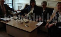 Корнелия Нинова:Случват се неща, които плачат за алтернатива