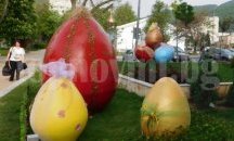 Празнична шатра за боядисване на яйца организират в Котел