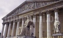 Френският парламент гласува за отпадане на санкциите на ЕС срещу Русия