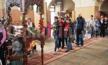 Стотици минаха под плащеницата на Разпети петък в Шумен