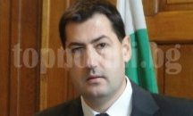 Иван Тотев: Мики и Мини Маус и миньоните ще са първите пострадали от забрана на бурките в Пловдив