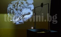 Куклен театър с живи пясъчни картини представят в Пловдив