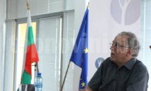 Цветозар Томов успокоява: Манипулация повече от 3-4% за партия на избори е невъзможна