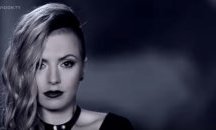 Сгоди ли се Поли Генова? (СНИМКА)
