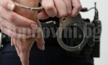 Гранични полицаи задържаха 36-годишен мъж, предложил подкуп