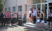Областният управител на Плевен уважи празника на СОУ "Неофит Рилски" в Кнежа