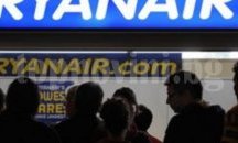 Самолет на Райънеър бе евакуиран заради бомбена заплаха
