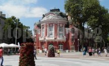 Увеличават субсидиите на държавния театър и операта във Варна
