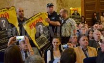 „Протестна мрежа“ за ветото: Спазариха се
