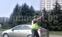 „Голф“ блъсна жена на пешеходна пътека до бургаски мол