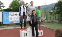 Полина Макаева и Гергана Стоенчева с медали от турнира "Нови звезди"