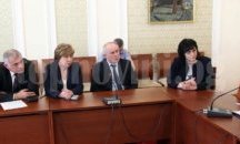 Преразглеждане на еднодневните трудови договори ще искат от БСП