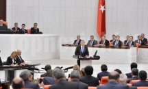Турският парламент одобри спорен закон, свалящ имунитета на депутатите