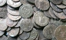 Осъдиха на осем месеца затвор иманяр, задържан с 35 антични предмета