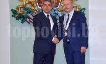 Президентът удостои професор Григор Горчев с орден "Стара планина" I степен
