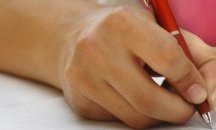 Двама зрелостници се явиха на матура по руски език