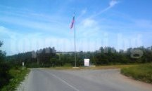 Издигнаха огромен трибагреник на входа на Смядово