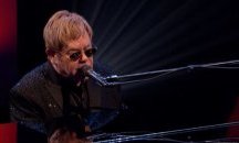 Елтън Джон отложи концерти заради сватбата на принц Хари