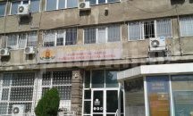 Глоба за 59-годишен мъж, влязъл полугол в денонощен магазин