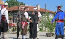 Шести фестивал на хайдушката песен се проведе в лясковското село Мерданя