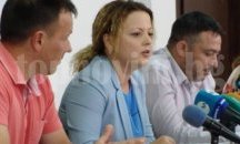 Районният прокурор Гергана Мутафова изнася лекция за правата на жените пред пловдивски ученици