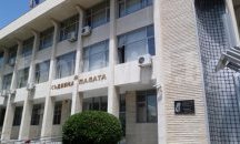 Отложиха наказателни дела заради протестиращи адвокати