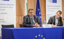 ЕП гласува нови правила за приемане на документи