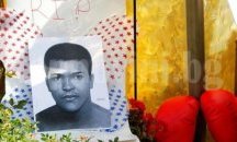 Хиляди изпращат Мохамед Али в последния му земен път (на живо)