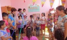 Парти за деца и родители в детска къща "Слънчеви усмивки" в Търговище