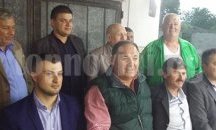 Кметът на лознишкото село Каменар празнува победата си с курбан