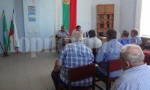 Среща с жители на Кацелово организираха от русенската Областна управа