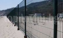 Прочула се със скандална ограда фирма пак ще стопанисва плаж в Кранево