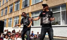 Кръщават на Румънеца и Енчев кабинета по музика в ПМГ - Добрич