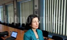 Найденова към Цацаров: Не се чувствам низка, защото се позовавам на закона